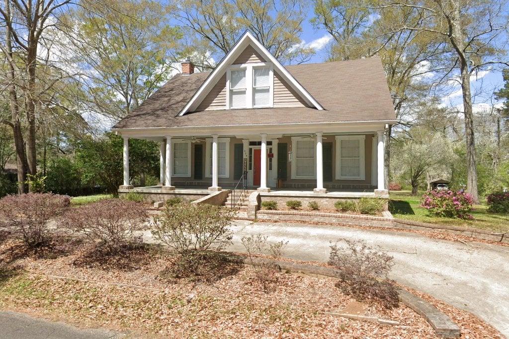 Southwest Mississippi Animal League Rescue, Smalr