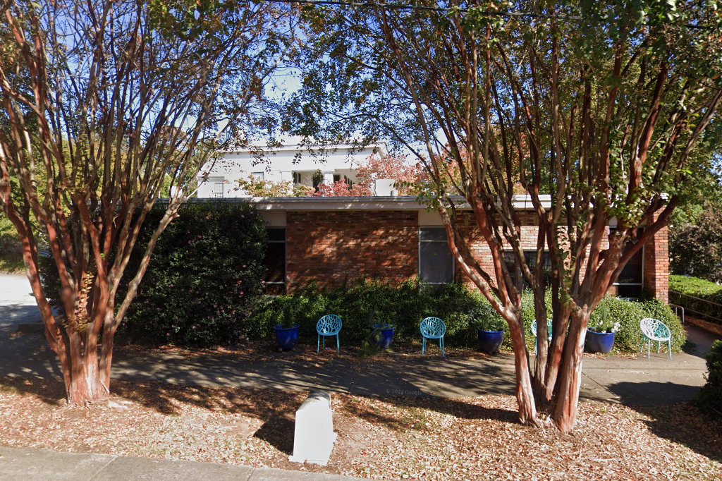 Athens Boulevard Animal Hospital