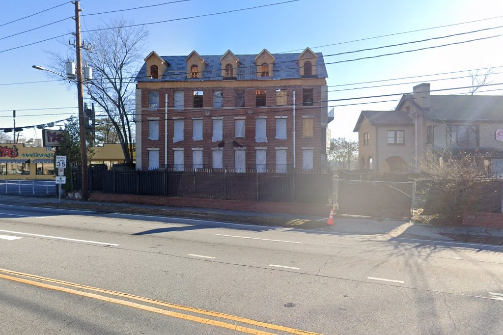 Peachtree Hills Animal Hospital