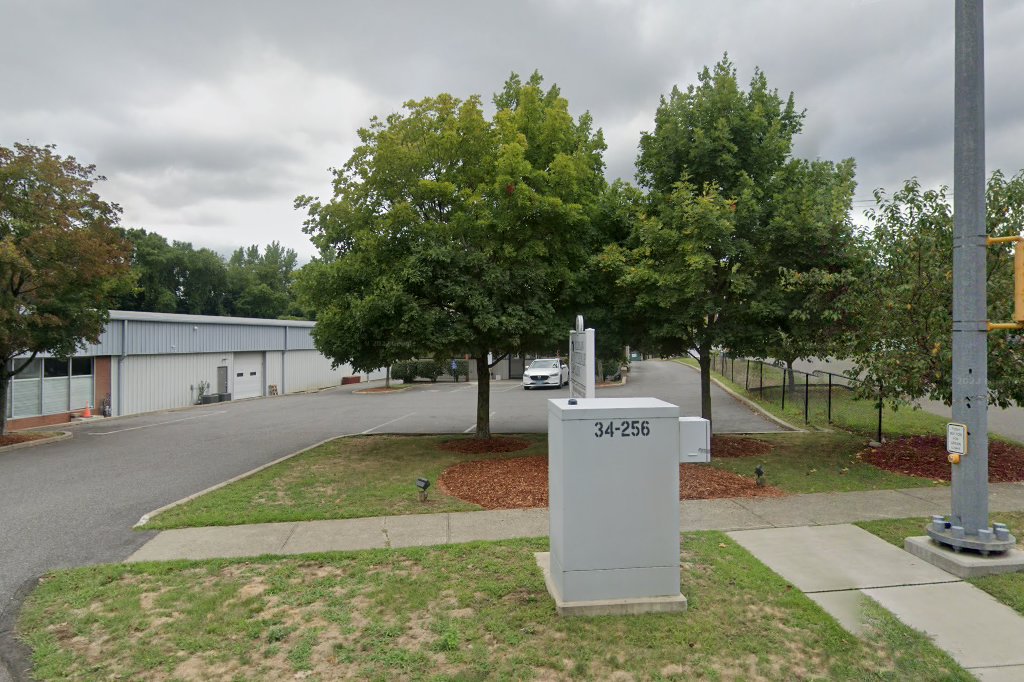 Mill Plain Veterinary Clinic & Animal Hospital