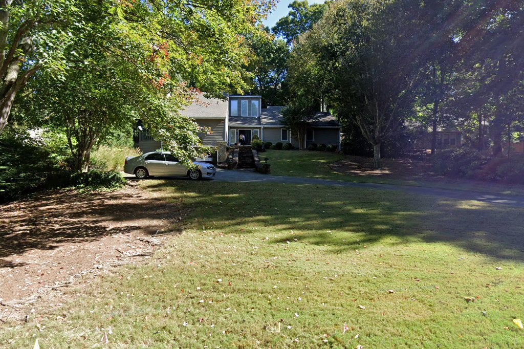 Tails & Whiskers Rescue