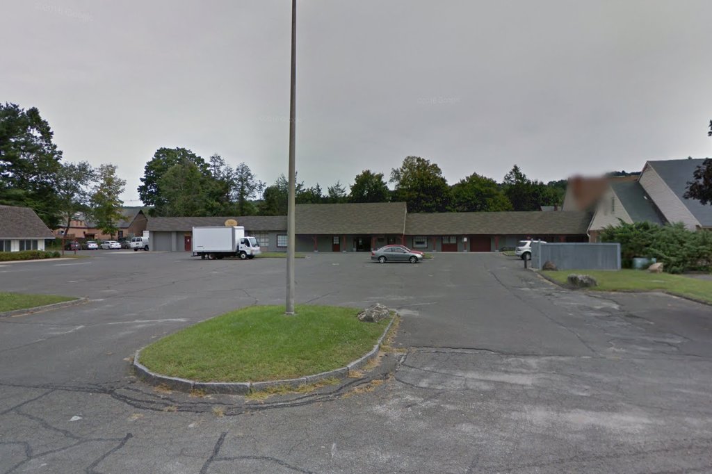 Middle Quarter Animal Hospital