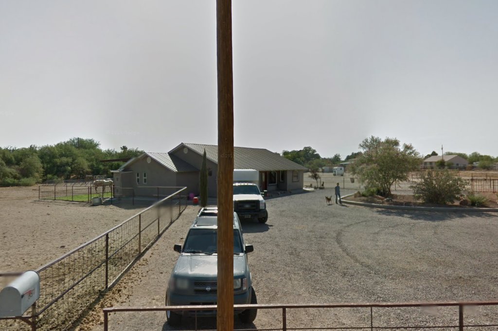 Desert Cross Veterinary Hospital