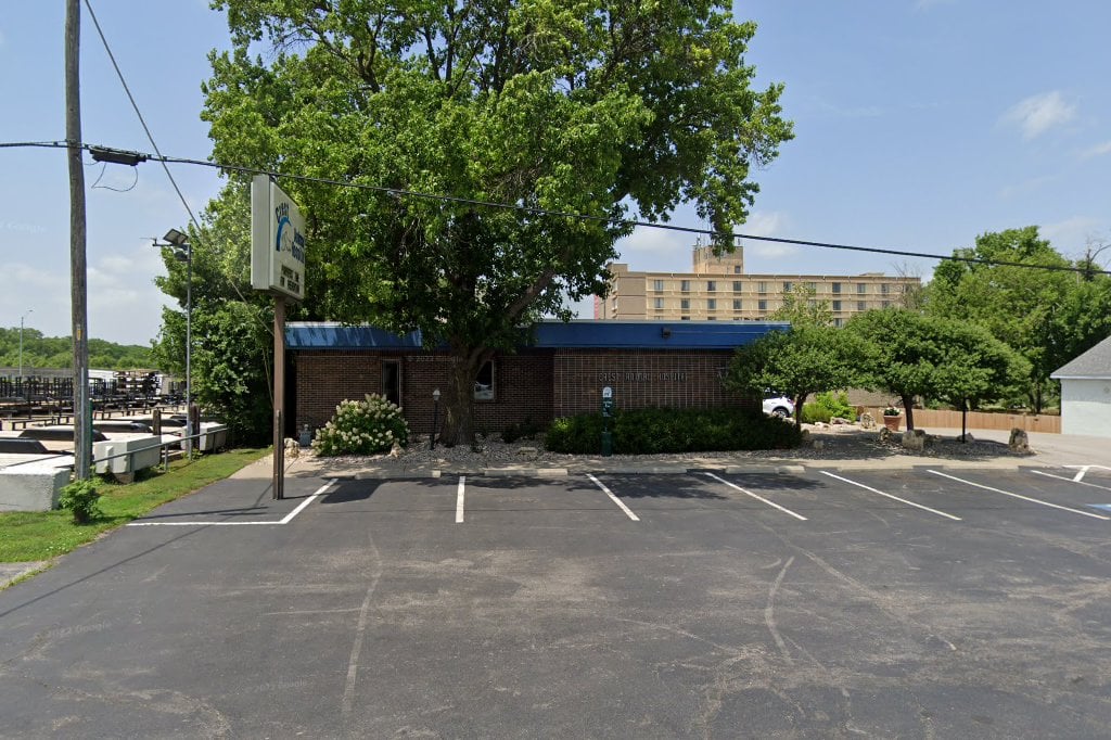 Crest Animal Hospital