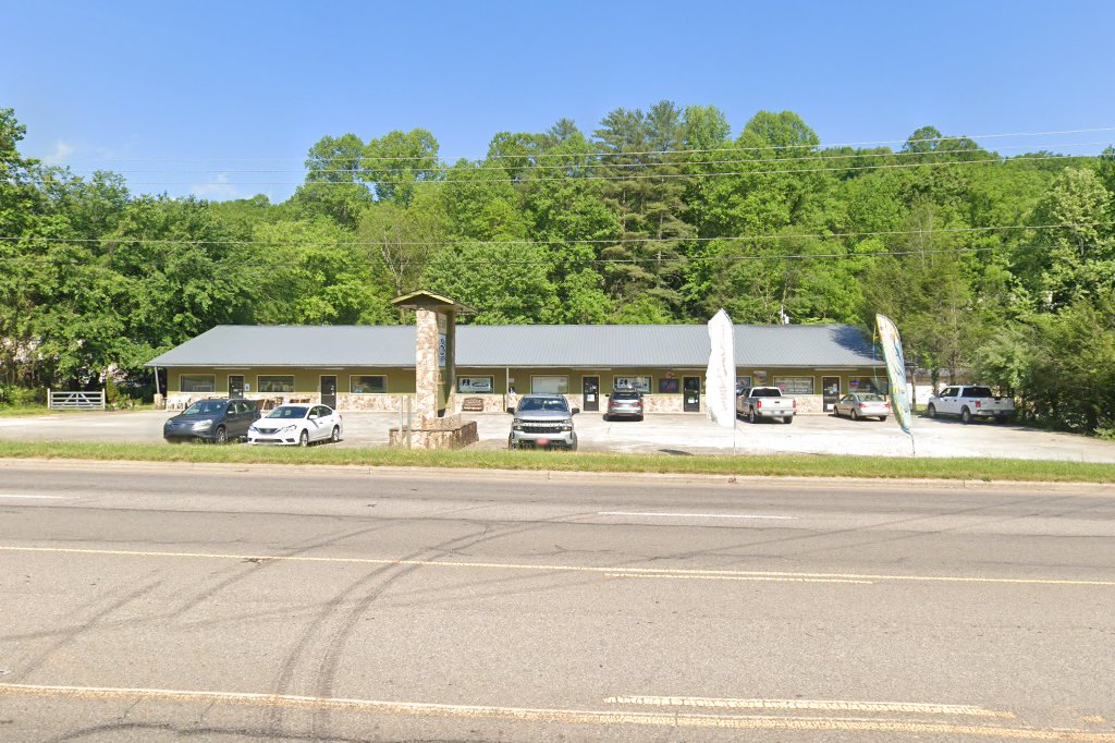 Lenzo Animal Hospital