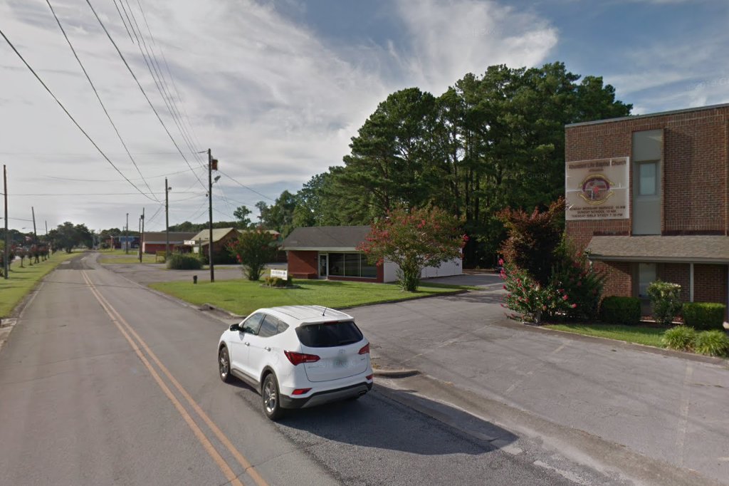 70 West Veterinary Hospital