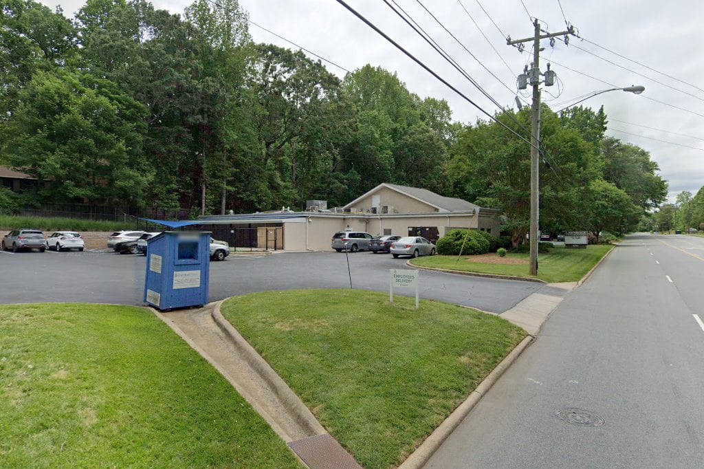 Lawndale Veterinary Hospital