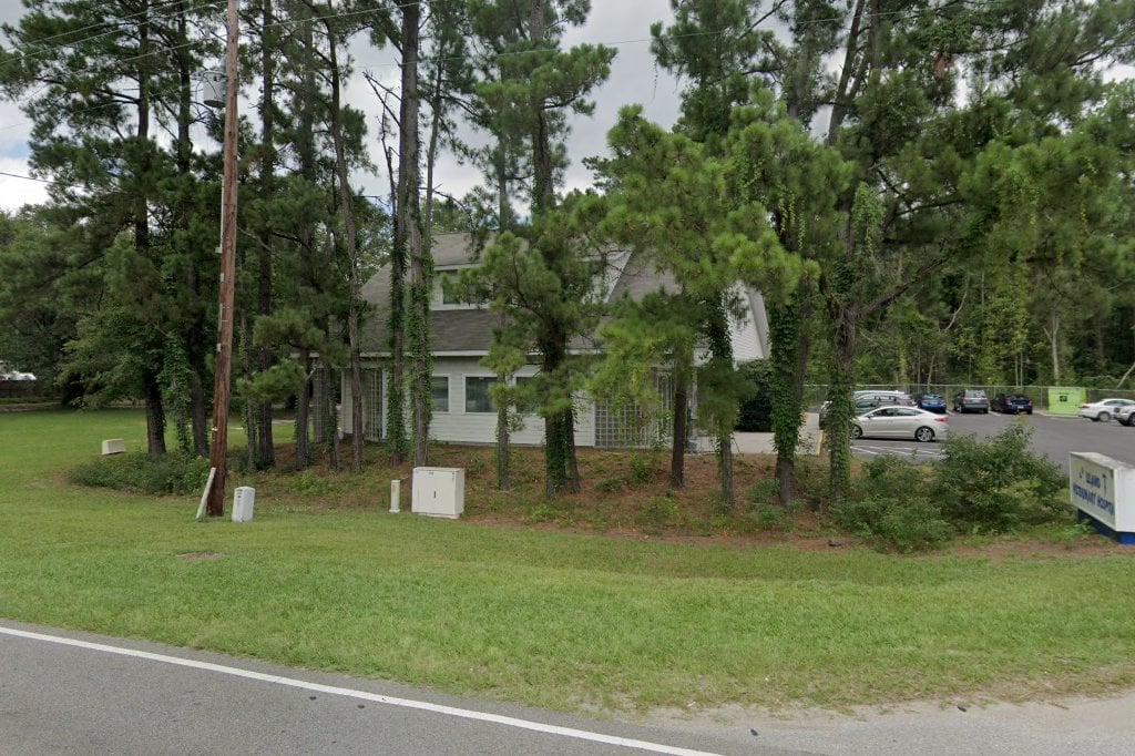 Leland Veterinary Hospital