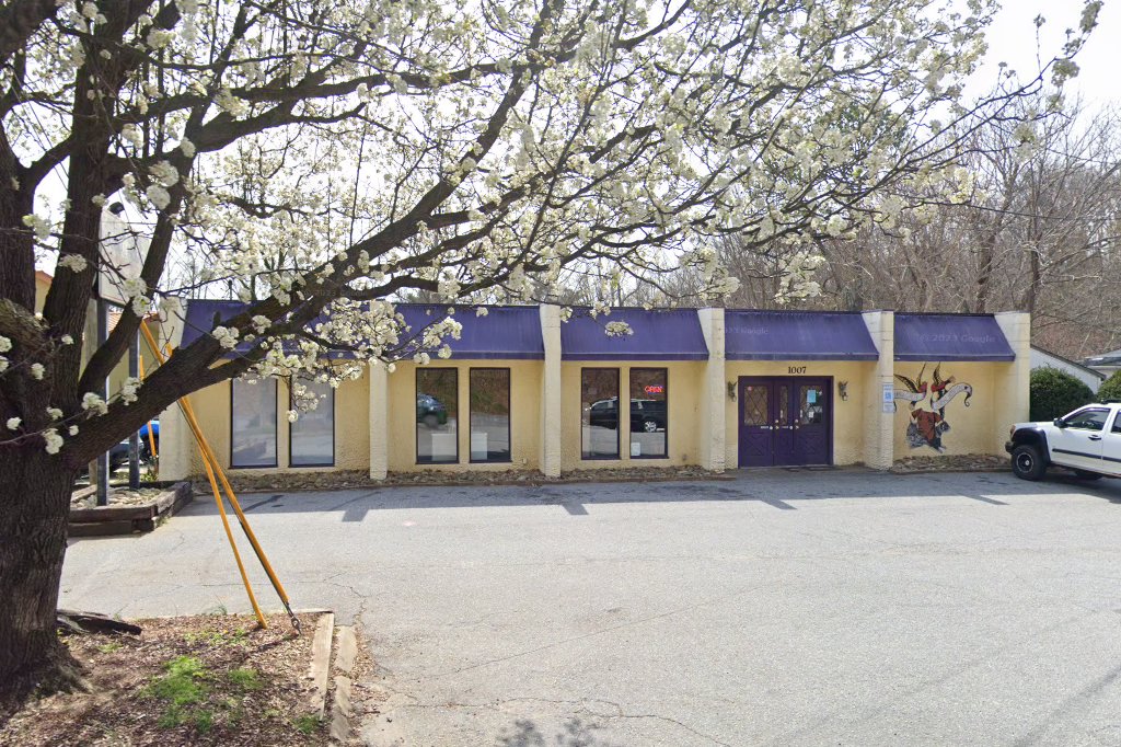 Haw Creek Animal Hospital