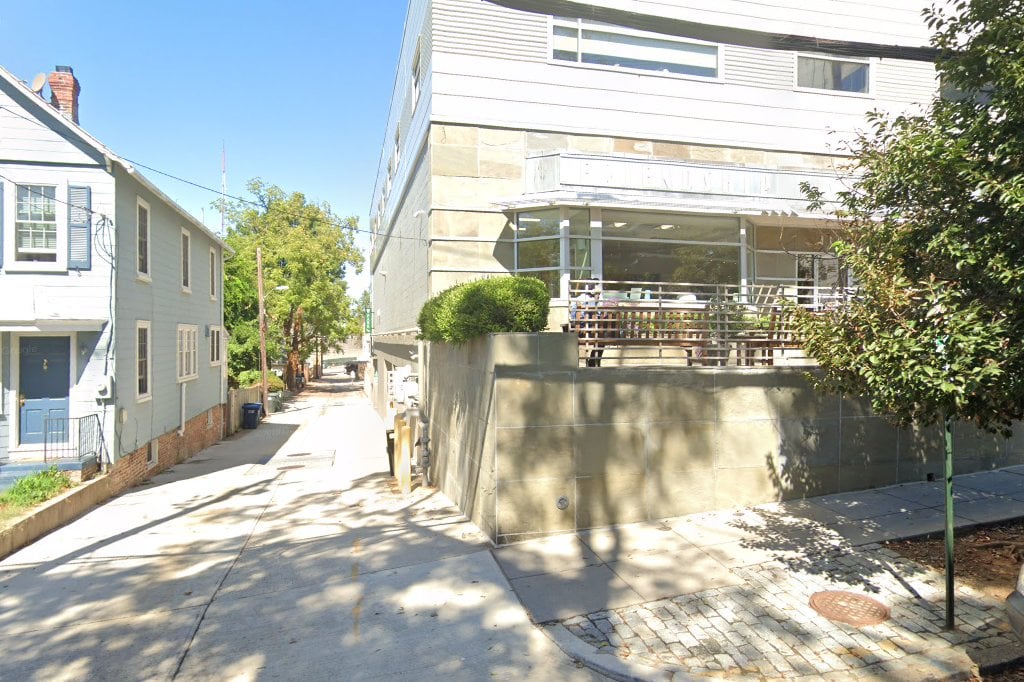 Friendship Hospital For Animals