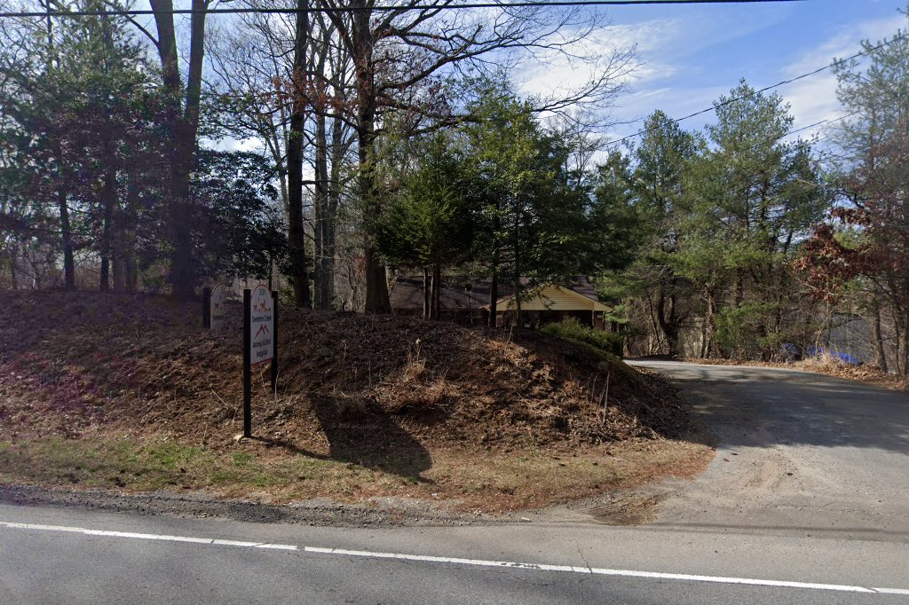 Sweeten Creek Animal and Bird Hospital