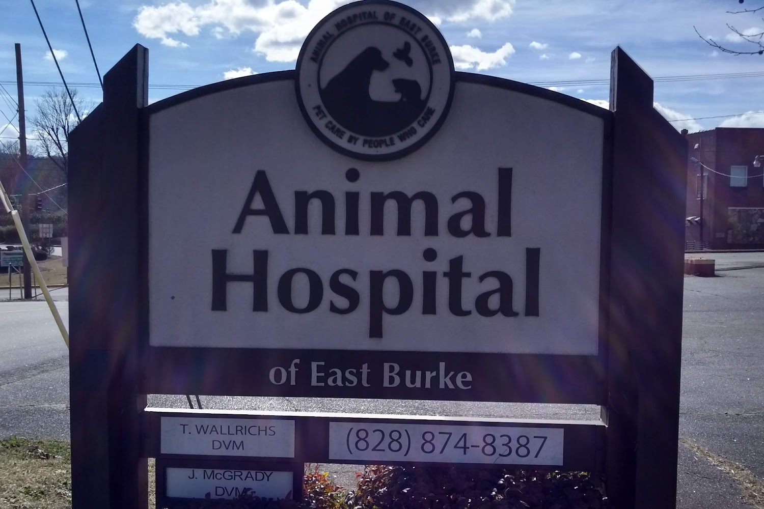 Animal Hospital of East Burke