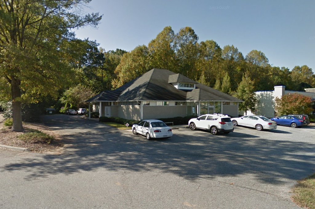 University Parkway Animal Hospital