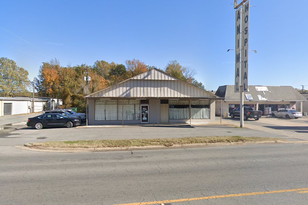 Animal Hospital On Olive