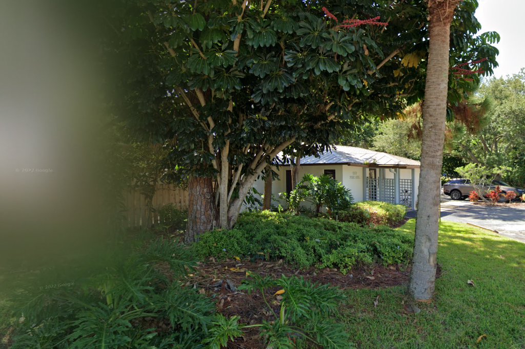 Claunch Animal Hospital & Kennel