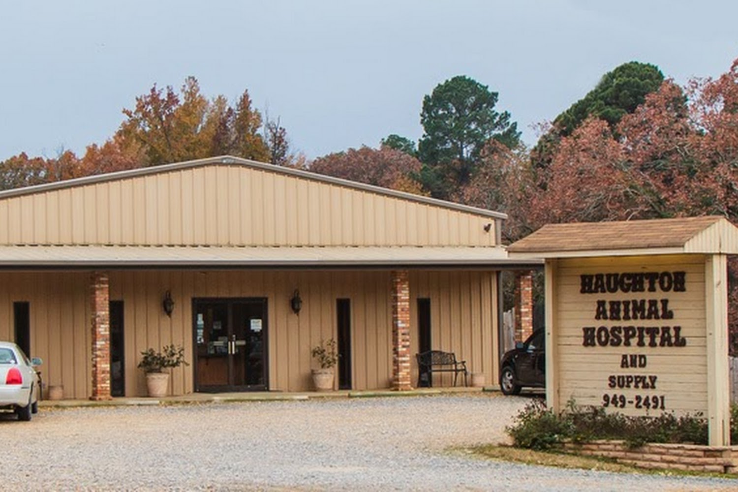 Haughton Animal Hospital & Supply