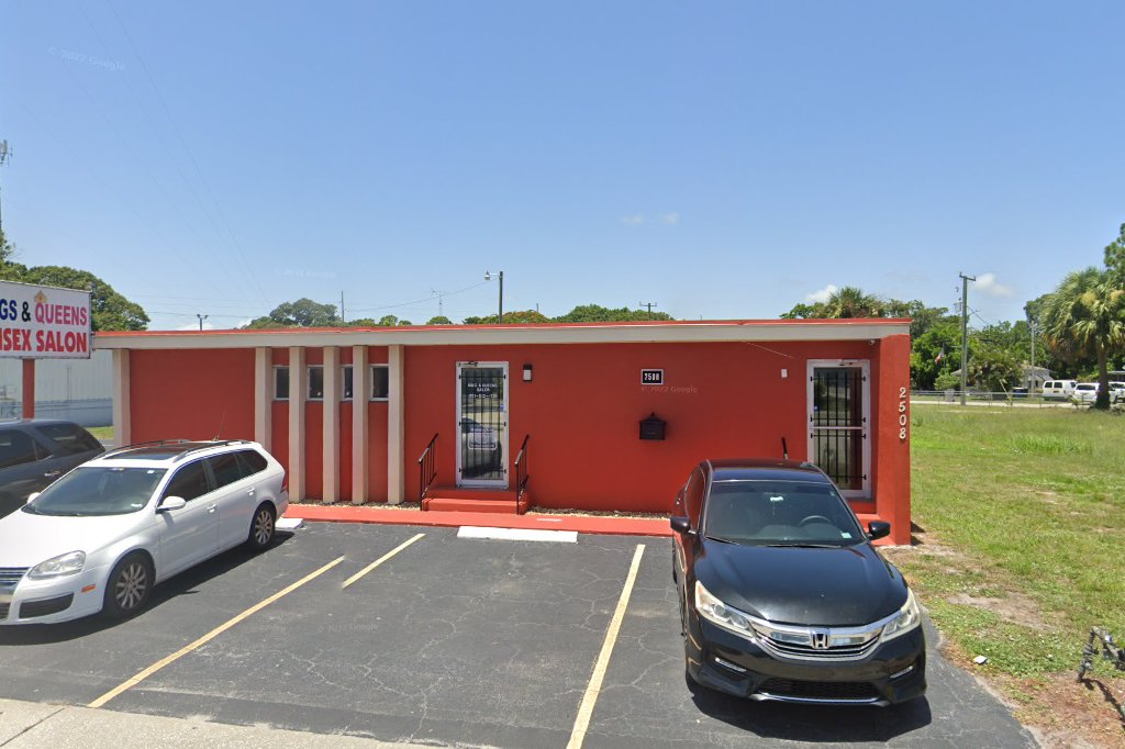 Animal Clinic of Ft Pierce