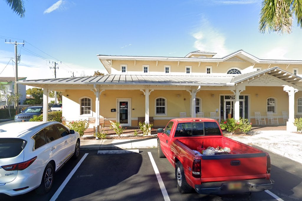 VCA Miracle Mile Animal Hospital