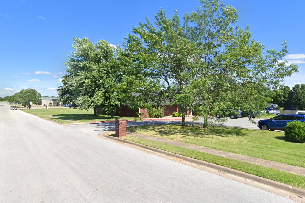 Lowell Veterinary Center