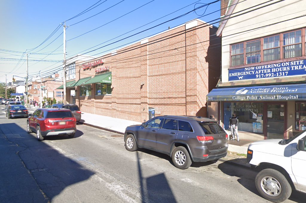 College Point Animal Hospital