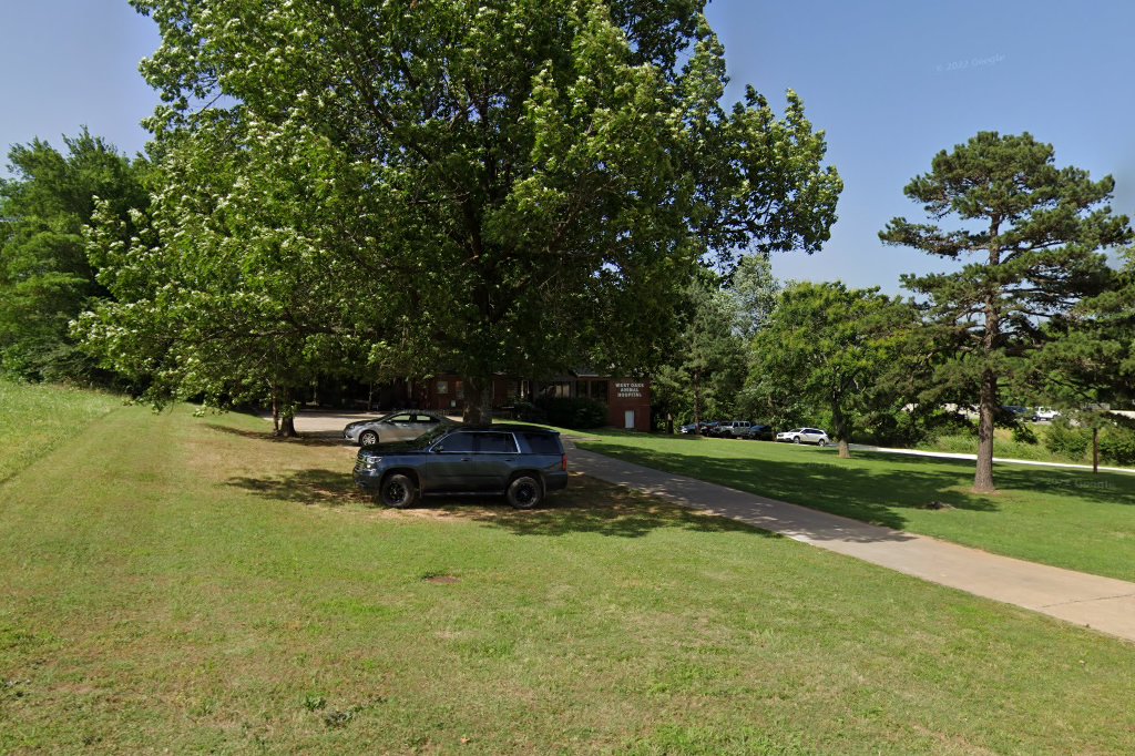 West Oaks Animal Hospital