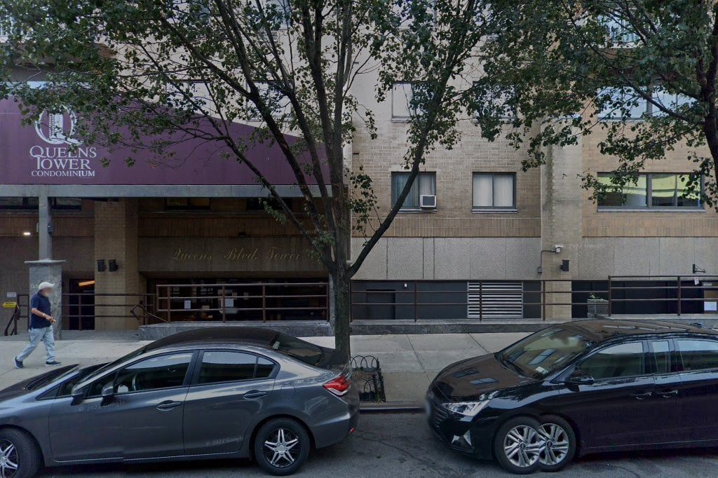 Rego Park Animal Shelter