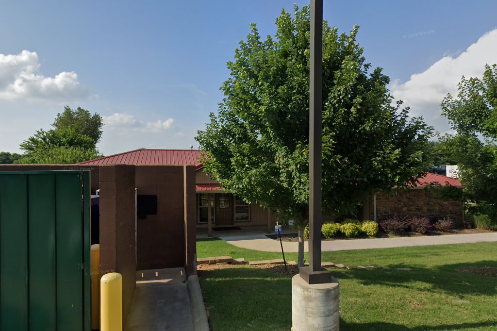 Lyon Veterinary Hospital