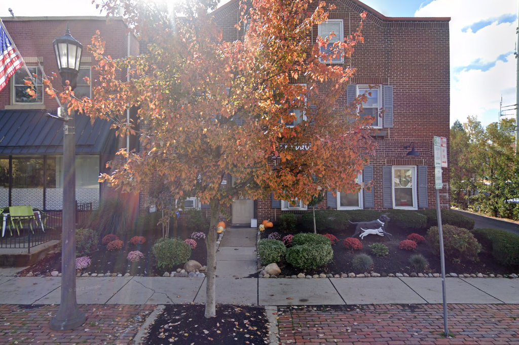 East Aurora Veterinary Hospital