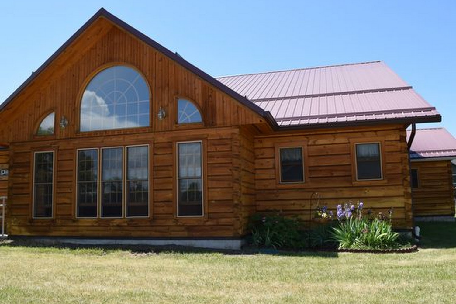 Double Diamond Veterinary Hospital