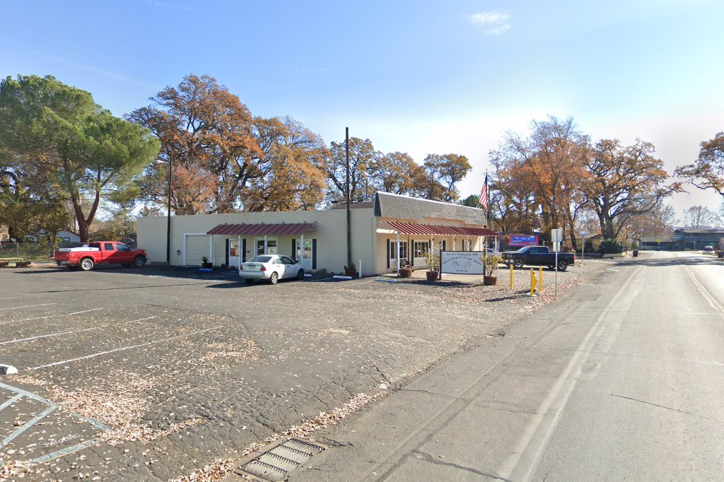 Doc Jerri's Animal Hospital - Clearlake