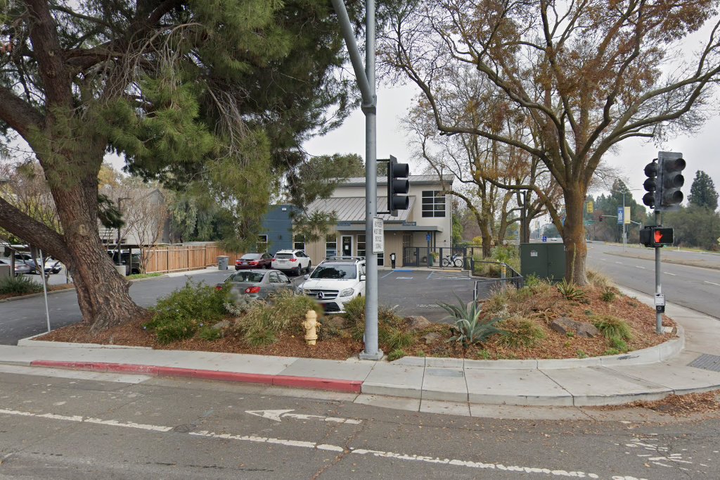 Davis Small Animal Hospital