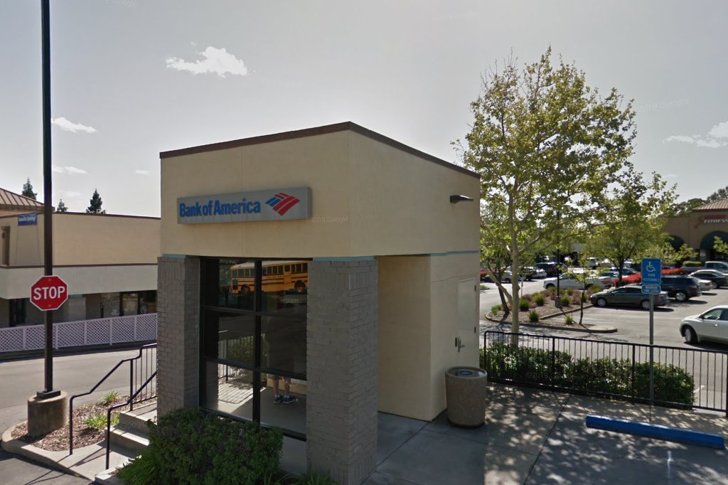 Lake Forest Pet Hospital