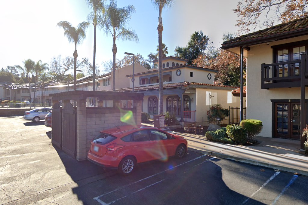 Mohnacky Animal Hospitals of Vista