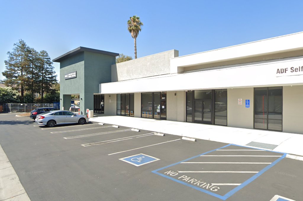 VCA Orchard Plaza Animal Hospital