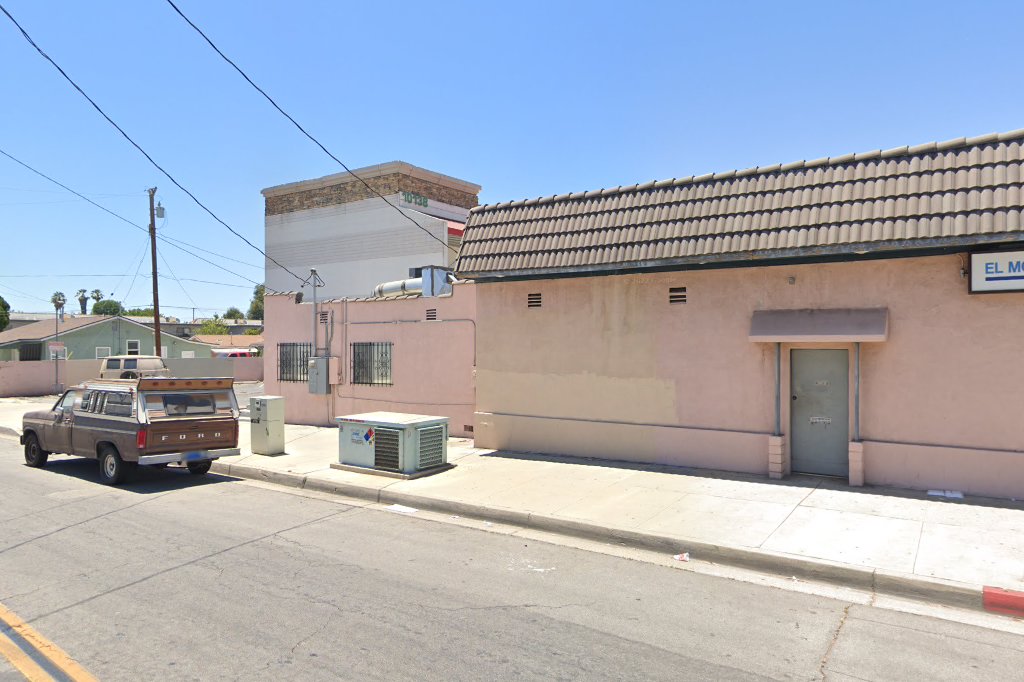 El Monte Dog & Cat Hospital