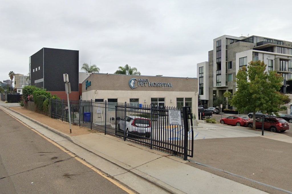 Amici Pet Hospital of Little Italy