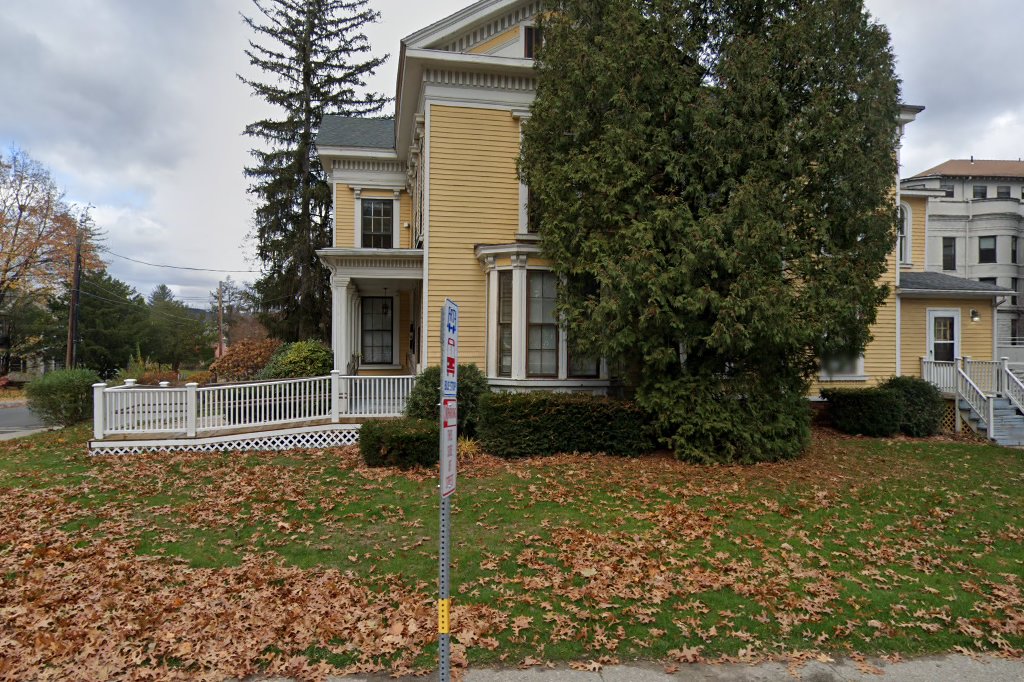 Pioneer Valley Veterinary Hospital