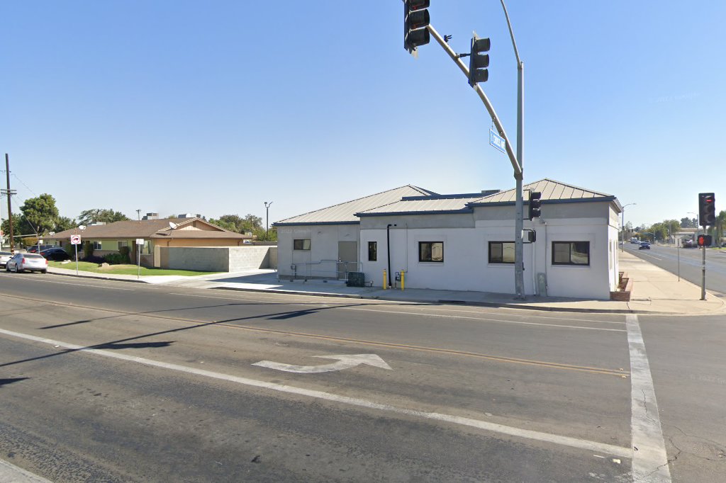 Cross Street Veterinary Clinic