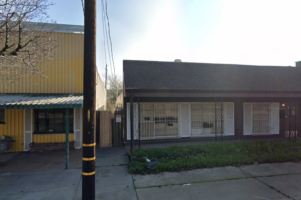 Crosstown Animal Hospital