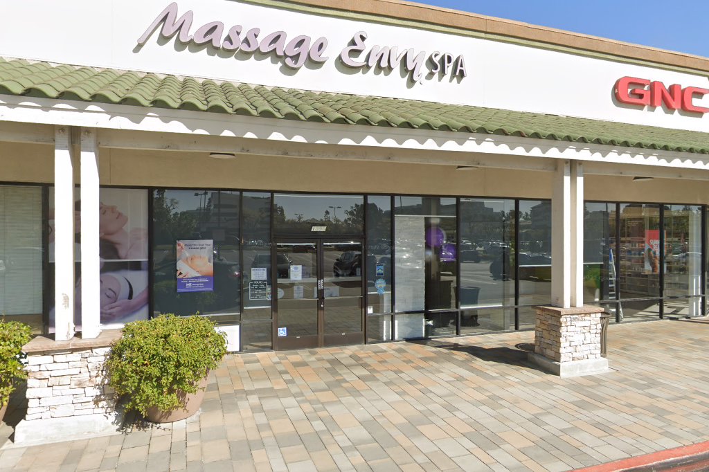 Manhattan Beach Animal Hospital