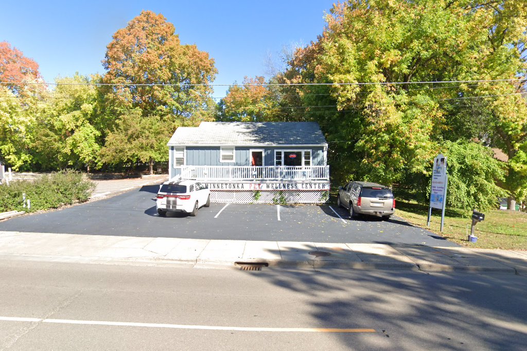 Lake Minnetonka Animal Hospital