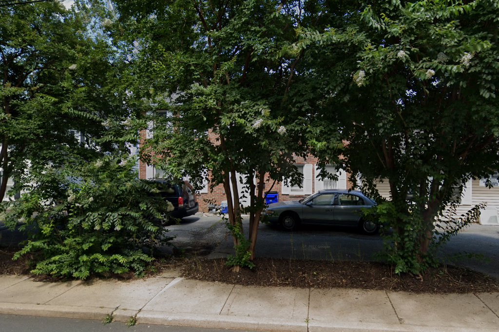 Del Ray Animal Hospital