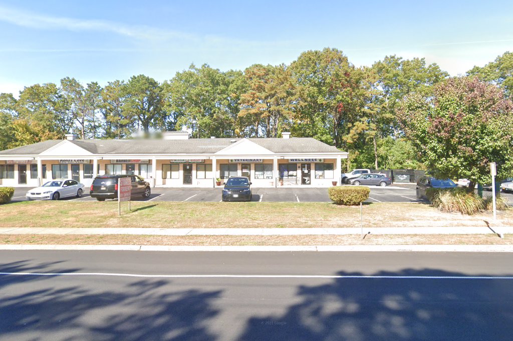 Pinewood Commons Veterinary Hospital