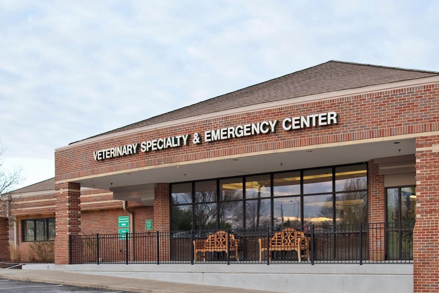 BluePearl Veterinary Partners - Overland Park