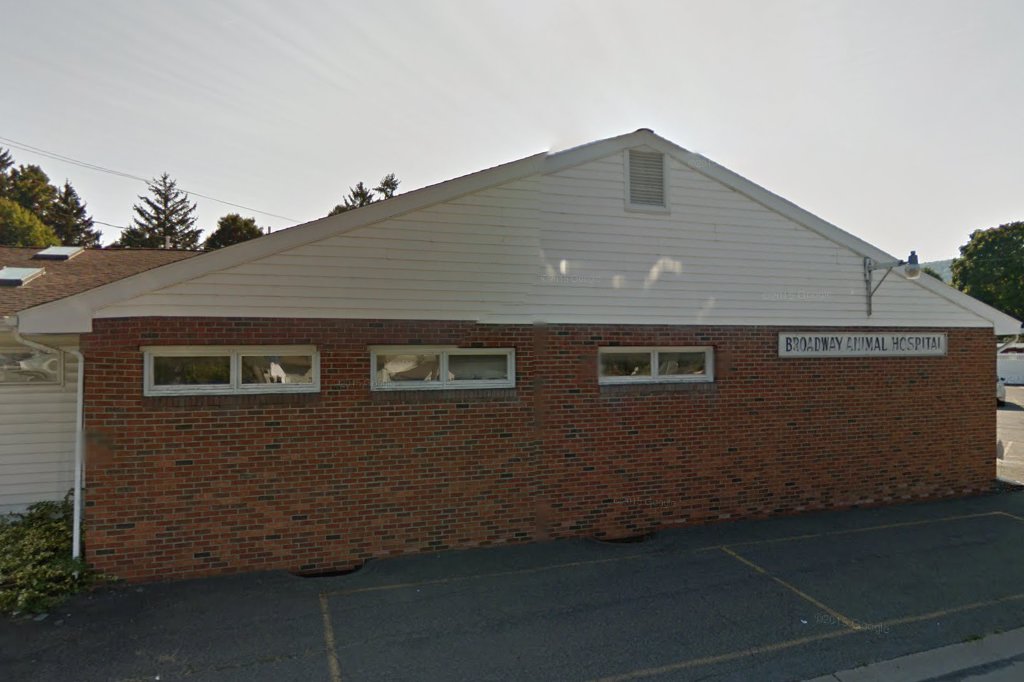 Broadway Animal Hospital