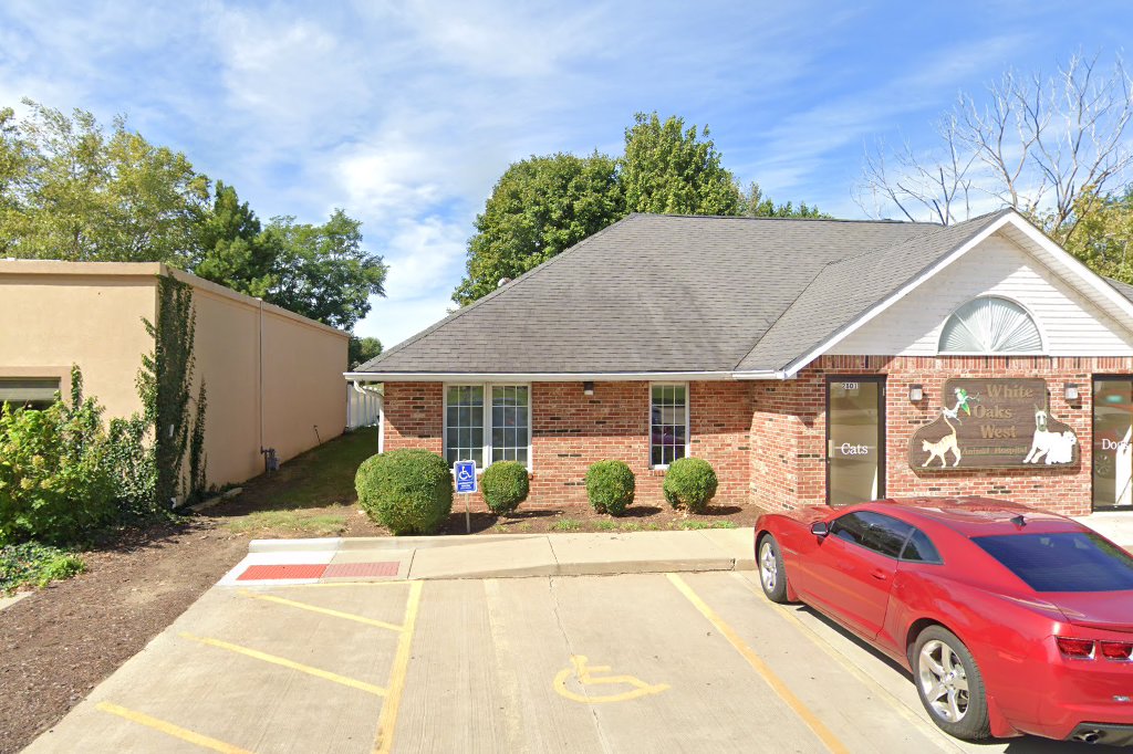 White Oaks West Animal Hospital