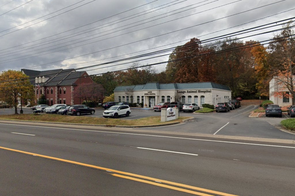 Lange Animal Hospital