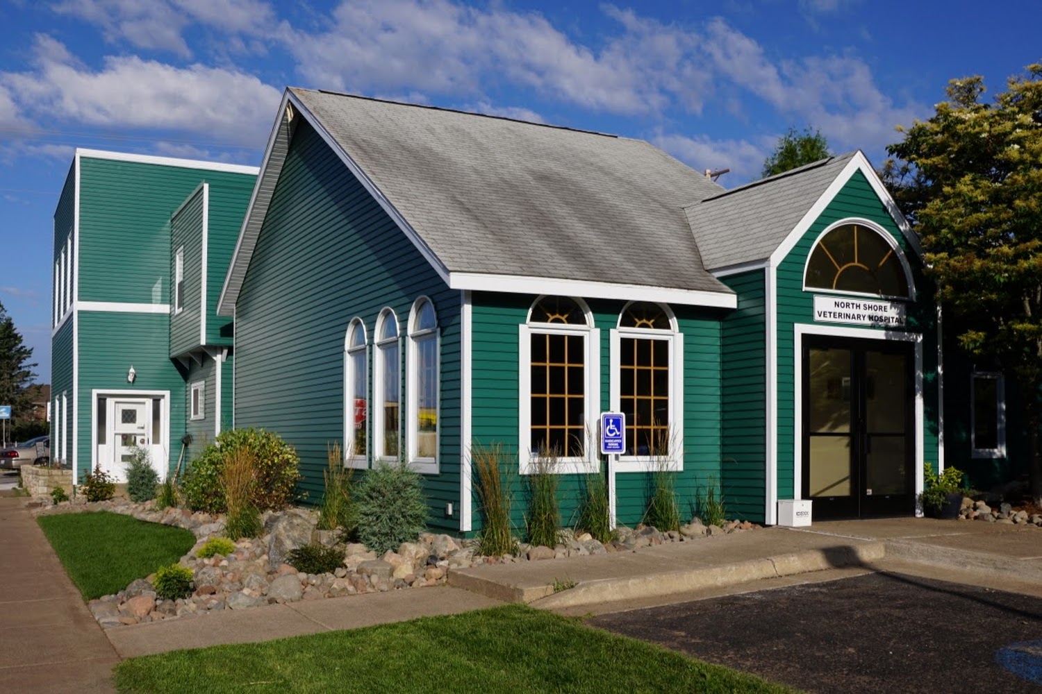 North Shore Veterinary Hospital