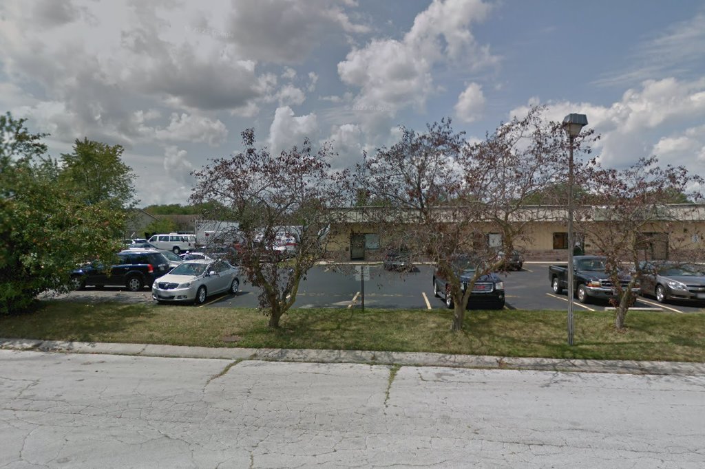 Paws & Whiskers Cat Shelter