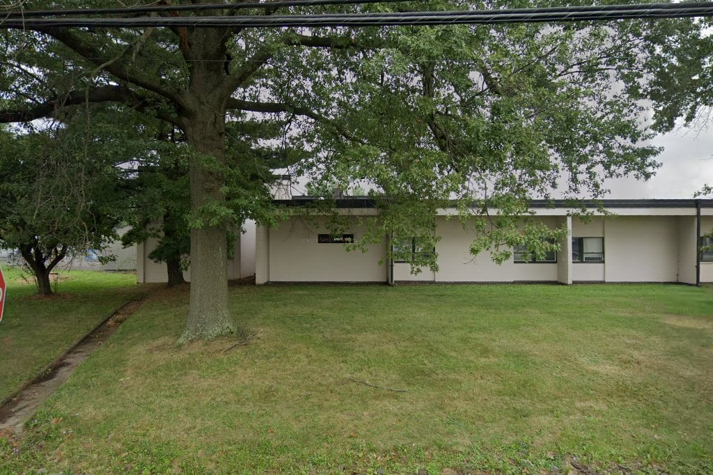 Line Lexington Veterinary Hospital